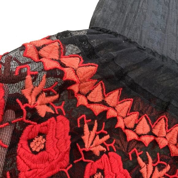 FREE PEOPLE NWT Black & Red Floral Lace Embroidered Maxi Skirt - Small - Picture 6 of 10